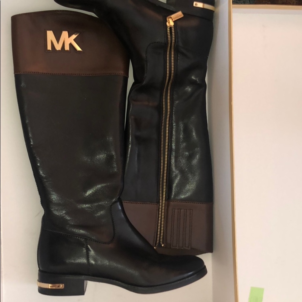 hayley flat michael kors boots